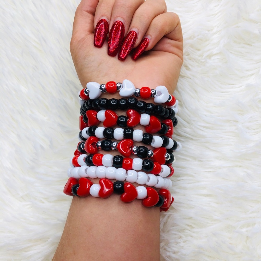 Queen of Hearts “Joker” Kandi Singles set